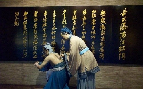 网络图片(侵删) 网络图片(侵删)