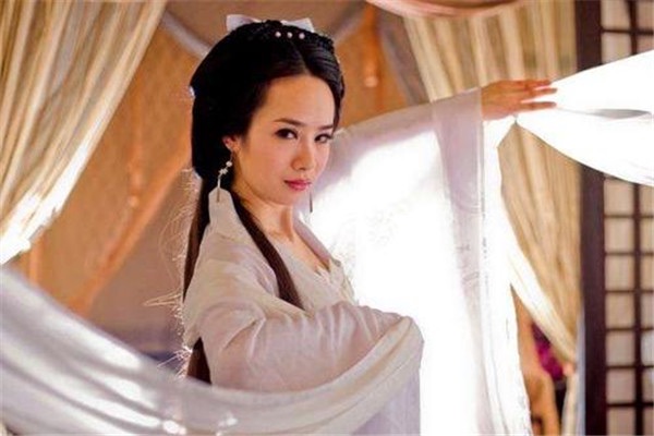 网络图片(侵删) 网络图片(侵删)