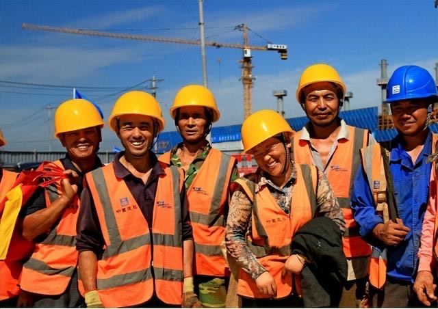 网络图片(侵删) 网络图片(侵删)