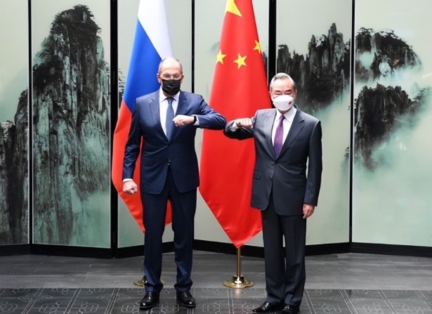 网络图片(侵删) 网络图片(侵删)