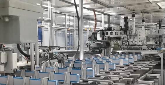 网络图片(侵删) 网络图片(侵删)