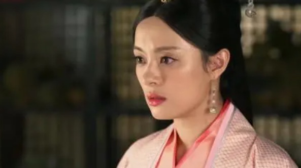 网络图片(侵删) 网络图片(侵删)