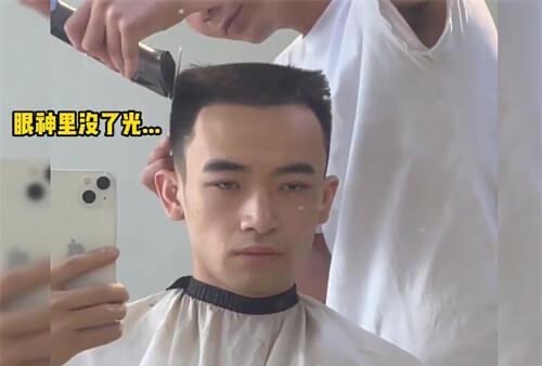 网络图片(侵删) 网络图片(侵删)