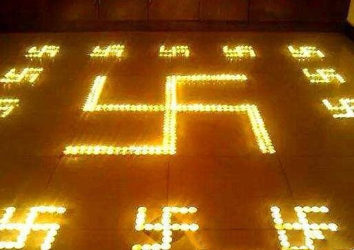 网络图片(侵删) 网络图片(侵删)