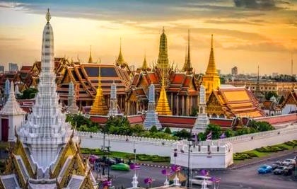 网络图片(侵删) 网络图片(侵删)