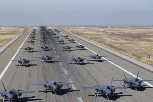 网络图片(侵删) 网络图片(侵删)