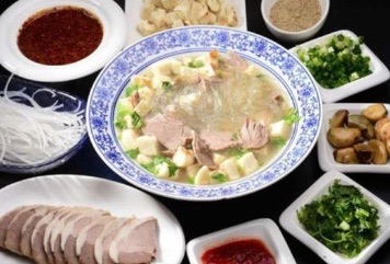 网络图片(侵删) 网络图片(侵删)