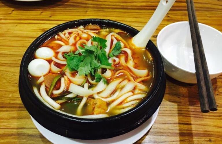 网络图片(侵删) 网络图片(侵删)