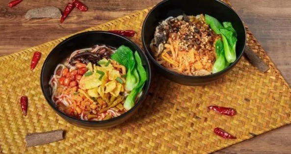 网络图片(侵删) 网络图片(侵删)