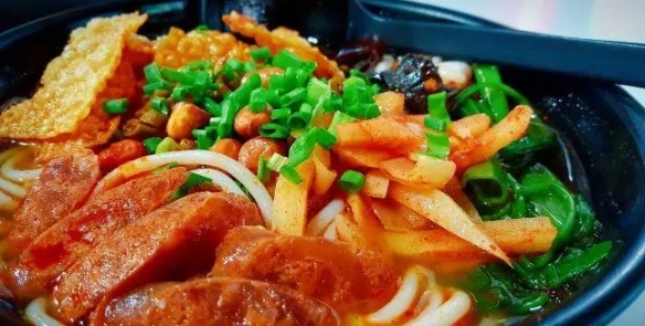 网络图片(侵删) 网络图片(侵删)