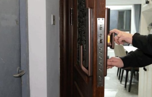 网络图片(侵删) 网络图片(侵删)