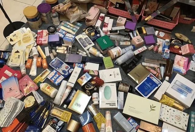 网络图片(侵删) 网络图片(侵删)