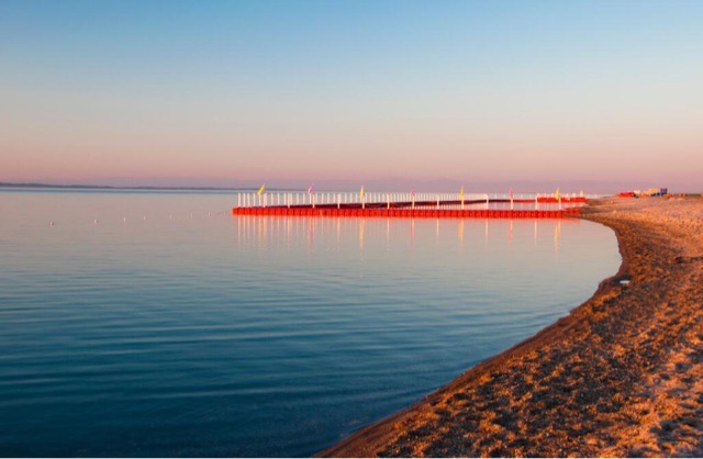 网络图片(侵删) 网络图片(侵删)