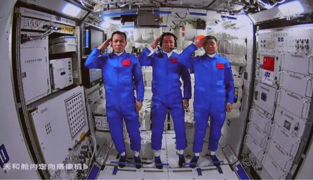 网络图片(侵删) 网络图片(侵删)