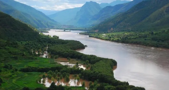 网络图片(侵删) 网络图片(侵删)