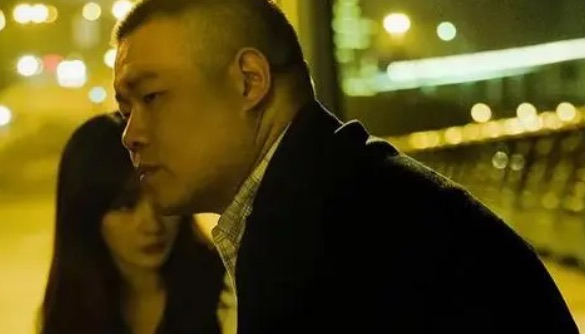 网络图片(侵删) 网络图片(侵删)