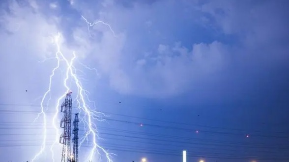 网络图片(侵删) 网络图片(侵删)