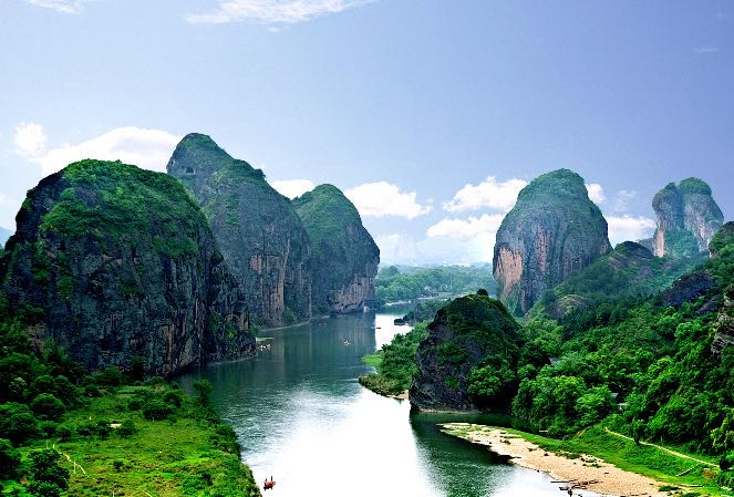 网络图片(侵删) 网络图片(侵删)