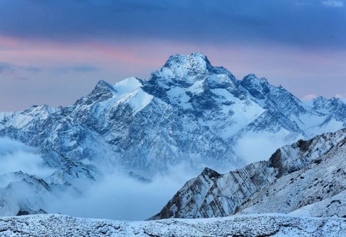 网络图片(侵删) 网络图片(侵删)