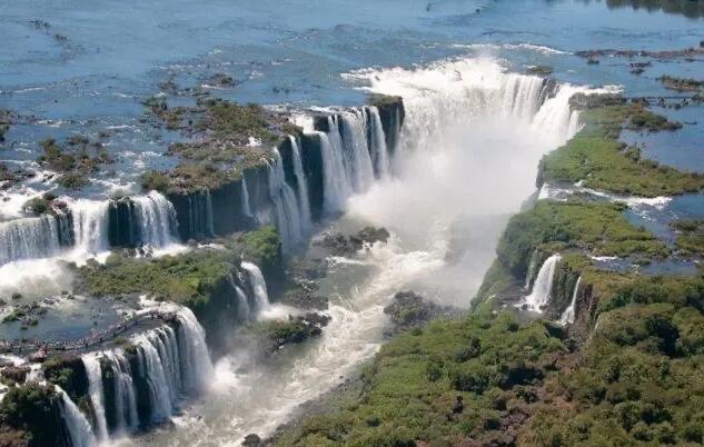 网络图片(侵删) 网络图片(侵删)