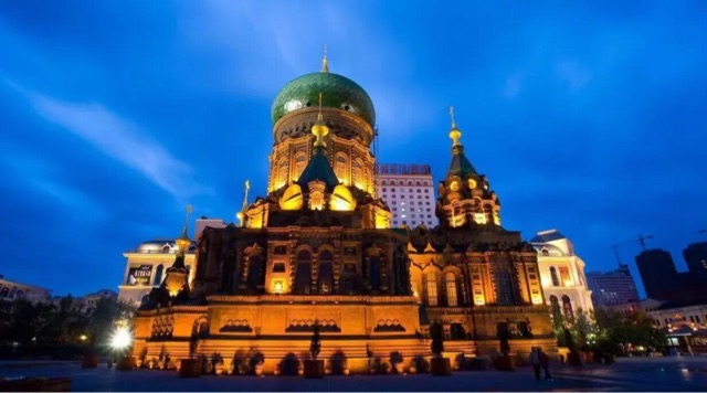 网络图片(侵删) 网络图片(侵删)