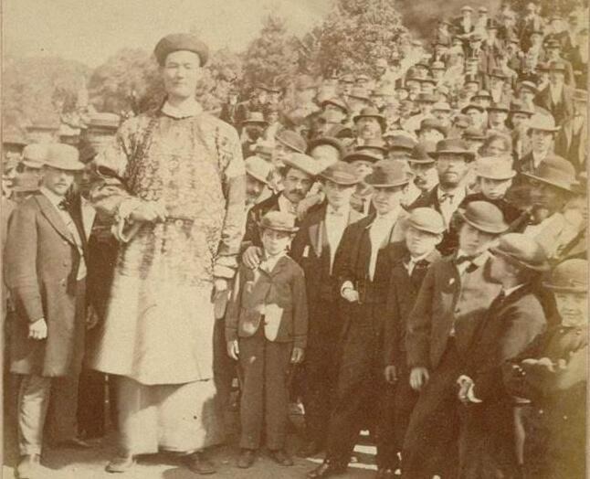 网络图片(侵删) 网络图片(侵删)