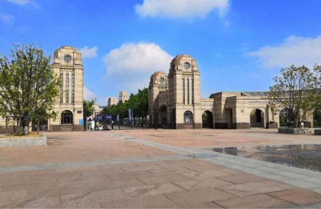 网络图片(侵删) 网络图片(侵删)