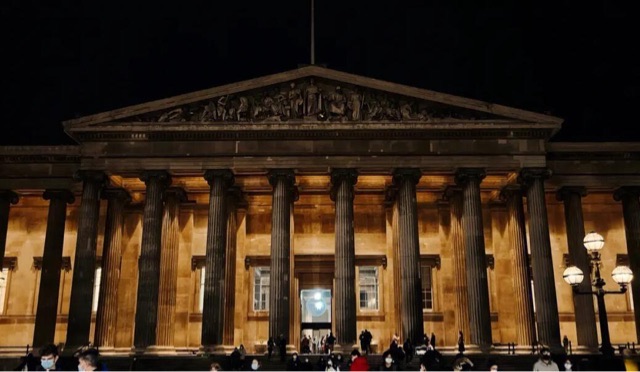 网络图片(侵删) 网络图片(侵删)