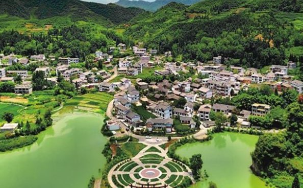 网络图片(侵删) 网络图片(侵删)