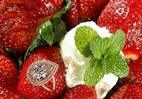 网络图片(侵删) 网络图片(侵删)