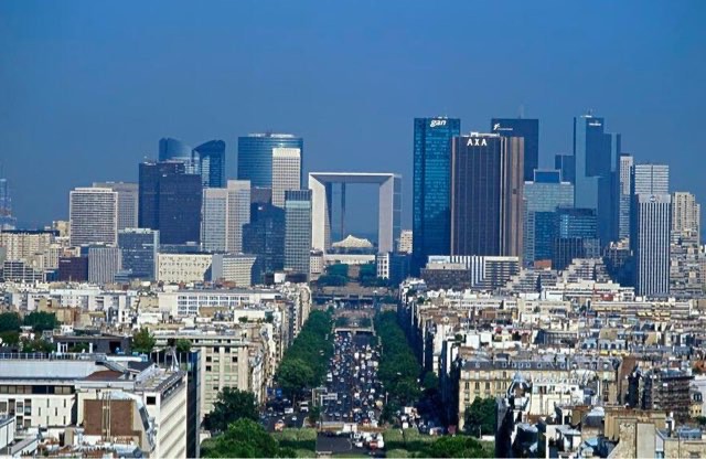 网络图片(侵删) 网络图片(侵删)