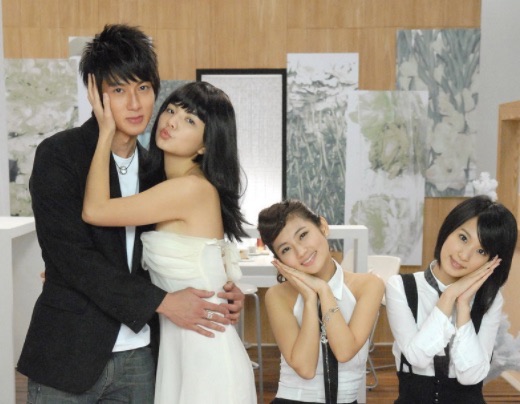 网络图片(侵删) 网络图片(侵删)