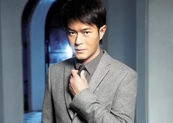 网络图片(侵删) 网络图片(侵删)