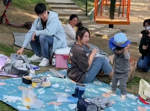 网络图片(侵删) 网络图片(侵删)