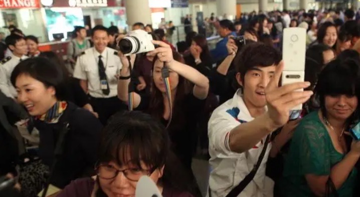 网络图片(侵删) 网络图片(侵删)