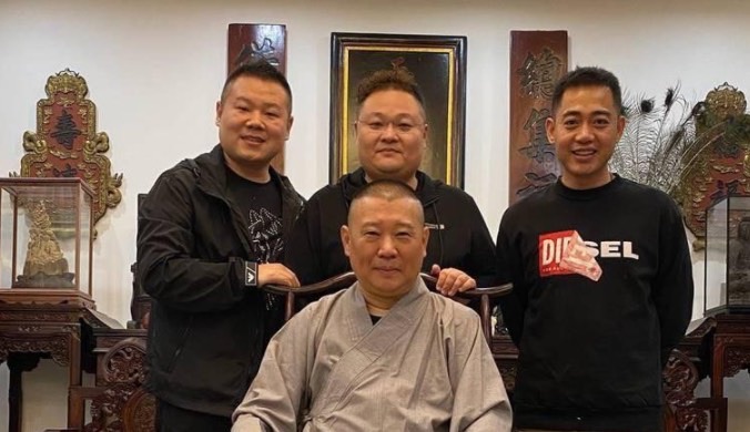 网络图片(侵删) 网络图片(侵删)