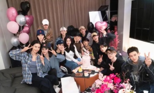 网络图片(侵删) 网络图片(侵删)