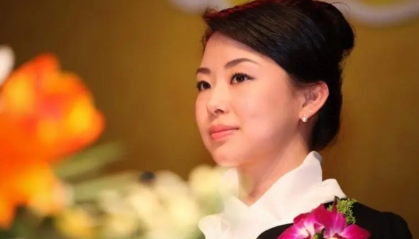 网络图片(侵删) 网络图片(侵删)