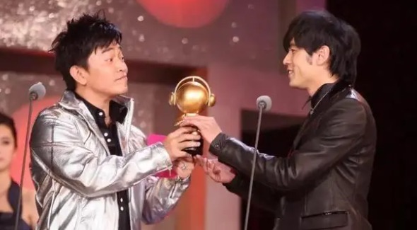 网络图片(侵删) 网络图片(侵删)