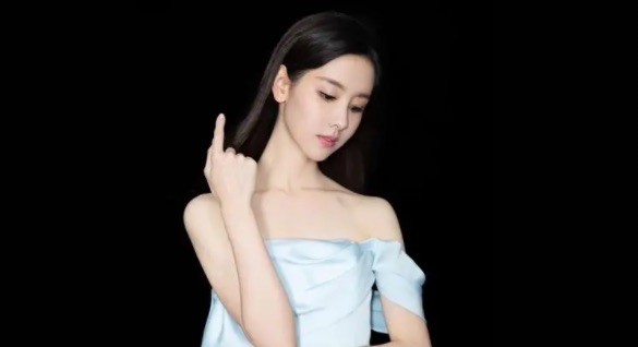 网络图片(侵删) 网络图片(侵删)