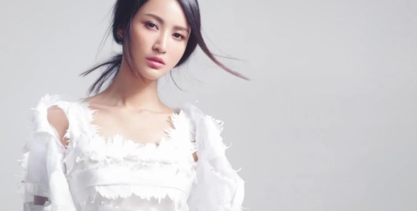 网络图片(侵删) 网络图片(侵删)