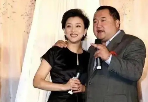 网络图片(侵删) 网络图片(侵删)