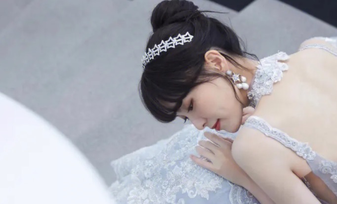 网络图片(侵删) 网络图片(侵删)