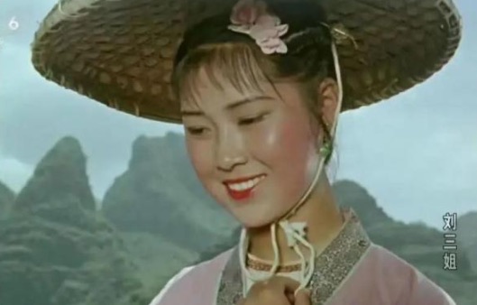 网络图片(侵删) 网络图片(侵删)