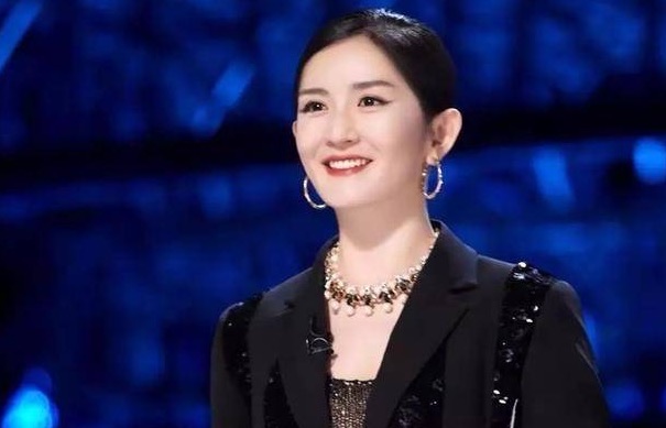 网络图片(侵删) 网络图片(侵删)