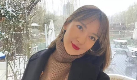 网络图片(侵删) 网络图片(侵删)