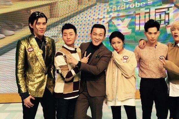 网络图片(侵删) 网络图片(侵删)