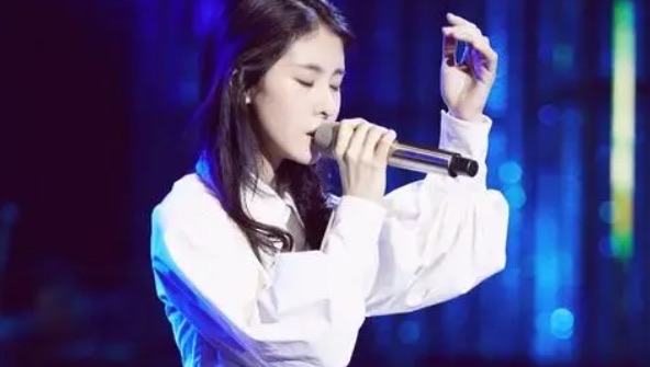 网络图片(侵删) 网络图片(侵删)