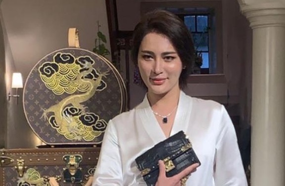 网络图片(侵删) 网络图片(侵删)