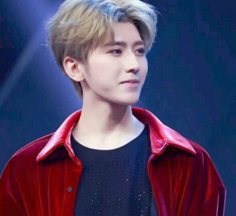 网络图片(侵删) 网络图片(侵删)